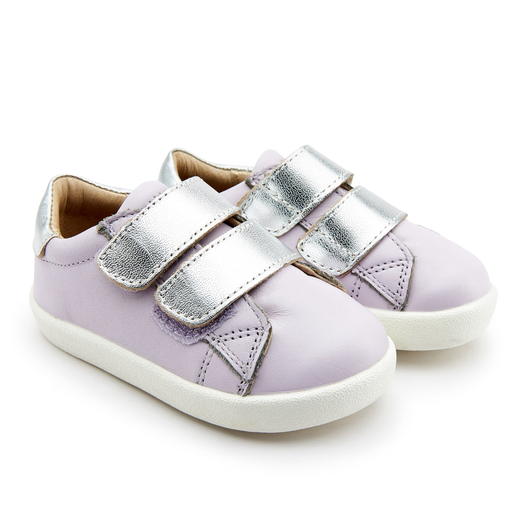 Tweak Sneaker