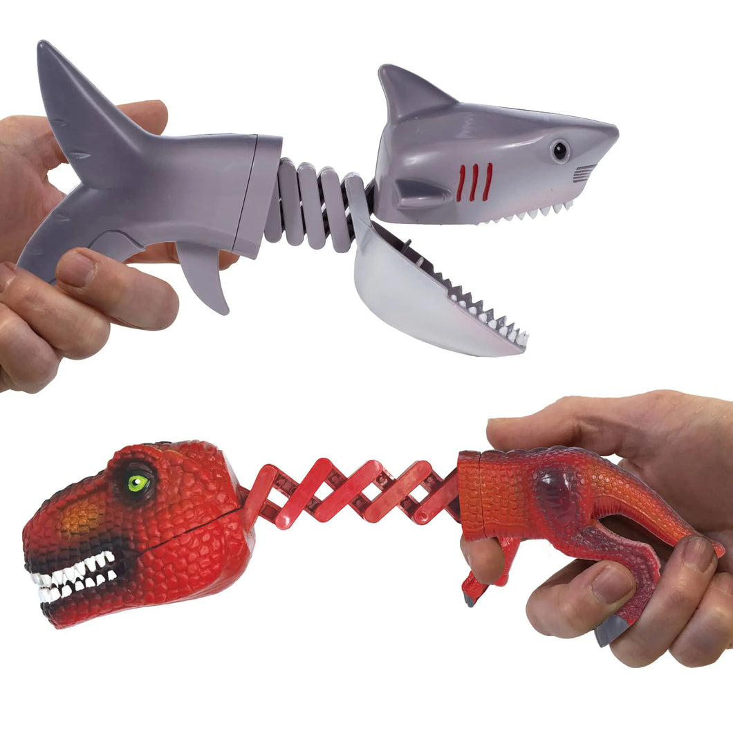 Dino v. Shark Chompers