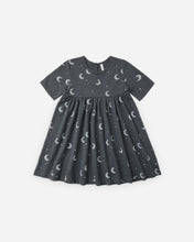 Load image into Gallery viewer, Moons Finn Dress
