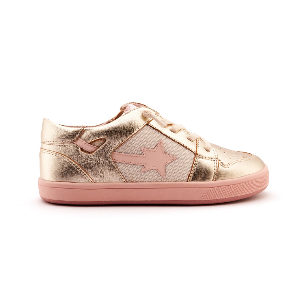 Star Runner Sneaker