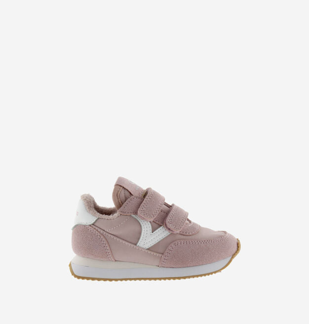 Victoria Running Sneaker -