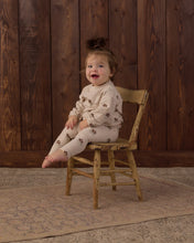 Load image into Gallery viewer, Spongey Knit Set Petal Daisy
